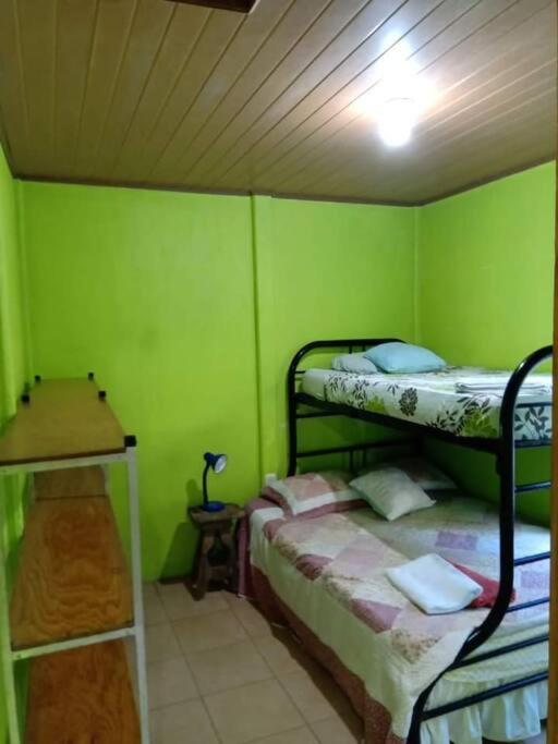 Casa Flor De Annia ~ Cozy 2 Bdrm On The River Sierpe ~ Walkable To Town Villa Exterior foto
